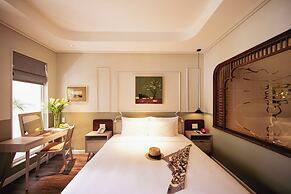 Au Lac Boutique Hotel