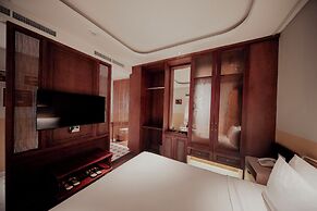 Au Lac Boutique Hotel