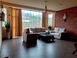 Rathna Grand Hotel Nuwara Eliya