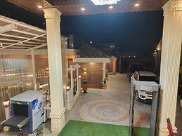 ARCO Hotels & Resorts Srinagar