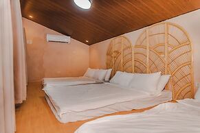 Villa Adara by ARAW Residences