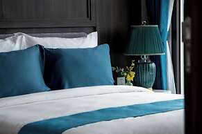 The Gloria Serviced Apartment by Silk Path