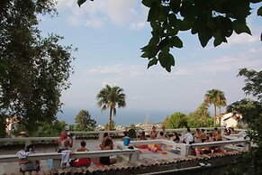 The Old Mill Hotel Lapta