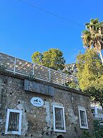 The Old Mill Hotel Lapta