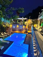 The Old Mill Hotel Lapta