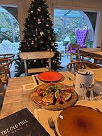 The Old Mill Hotel Lapta