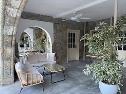 The Old Mill Hotel Lapta