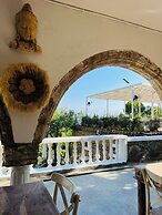 The Old Mill Hotel Lapta