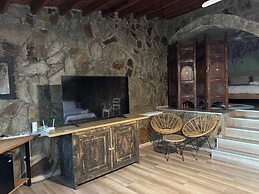 The Old Mill Hotel Lapta