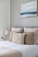 The Colindale Luxury Apartment