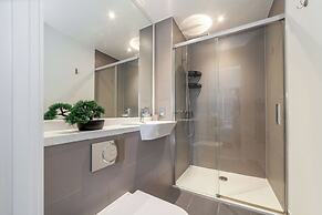 The Colindale Luxury Apartment