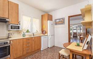 Menorca Chalet Rustic Sunny Retreat by the Sea