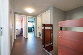 Chic Three-bedroom Home in Poplar