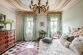 Villa Antica in Lucca