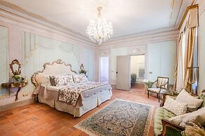 Villa Antica in Lucca