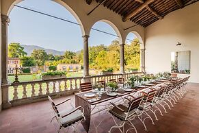 Villa Antica in Lucca