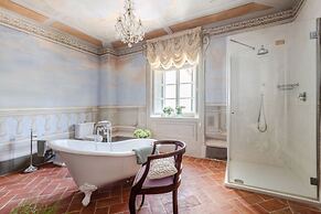 Villa Antica in Lucca