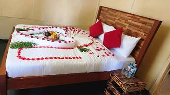 Amanya 2-bedroom Self Catering Tent