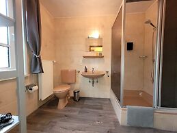 VINEU - Bed n Breakfast