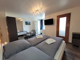 VINEU - Bed n Breakfast