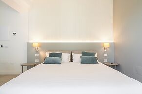 KARALIN SONNINO SUITES