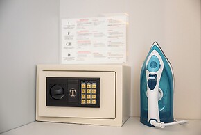 KARALIN SONNINO SUITES