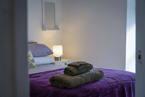 Pink Cottage - 4 Bedrooms & Hot Tub - Tenby