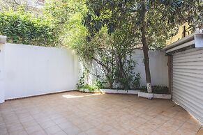 Charmant Appartement au Cœur d'Hydra