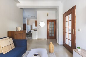 Charmant Appartement au Cœur d'Hydra