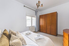 Charmant Appartement au Cœur d'Hydra