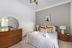 Charmant Appartement au Cœur d'Hydra