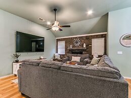Serene Modern Farmhouse on 2 Acres