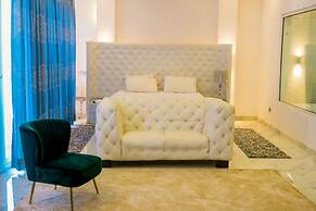 Steaman Heights Apartments