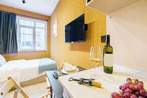 K-K Suites & Apartments