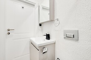 K-K Suites & Apartments