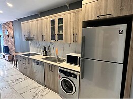 K-K Suites & Apartments