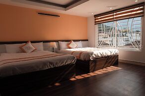 Lito Hotel Central Sapa