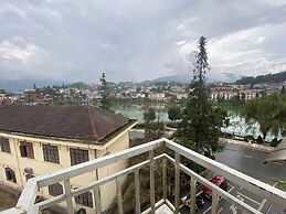 Lito Hotel Central Sapa