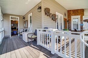 <1 Mi to Boardwalk & Beach Access: Ocean City Apt!