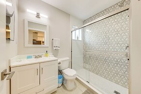 4 Mi to the Beach: Pet-friendly Oakland Park Home