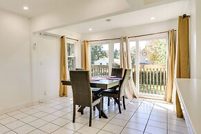 4 Mi to Nyc, Shared Yard: Englewood Apartment!