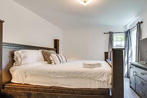 4 Mi to Nyc, Shared Yard: Englewood Apartment!
