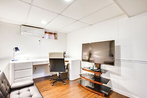 Shared Yard, 4 Mi to Nyc: Englewood Apartment!