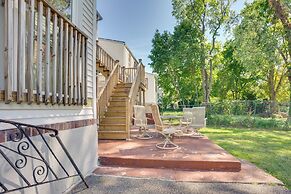 Shared Yard, 4 Mi to Nyc: Englewood Apartment!