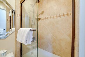 Walk to Ski Lift: Mtn-view Condo in Mammoth Lakes