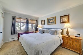 Walk to Ski Lift: Mtn-view Condo in Mammoth Lakes