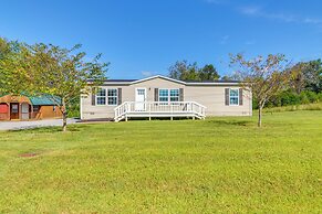 2 Mi to Lake Cumberland: Family-friendly Retreat!