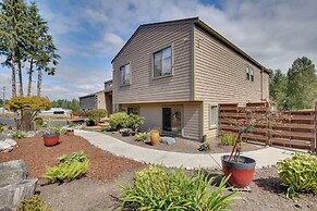 Pet-friendly Auburn Home on 3 Acres