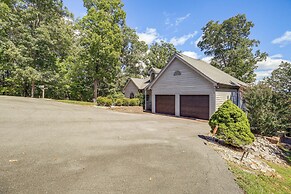 Spacious Home w/ Hiking Trail Access in Bristol!