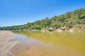 Millsap Home on 150 Acres w/ Trails: Pet-friendly!